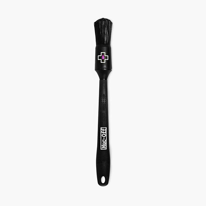 Muc Off Drivetrain Detailing Brush - Bike Cleaning Brush with Easy Grip Handle and Durable Nylon Bristles - Perfect for Applying Drivetrain Cleaner