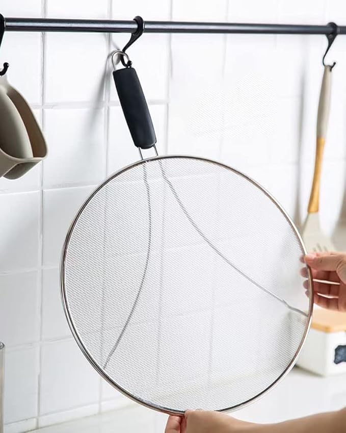 Large Splatter Screen for Frying Pan, 15 Inch Stainless Steel Grease Splatter Guard, Mesh Frying Screen Keeps Kitchen Clean and Protects Skin From Burns