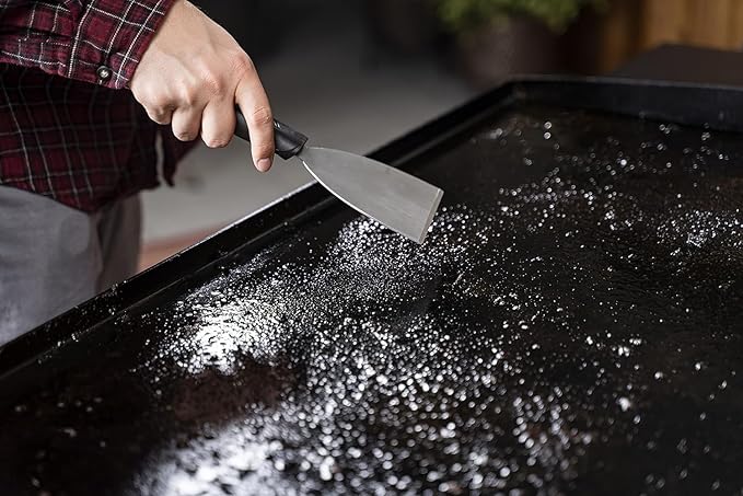 BLACKSTONE 5463 Cleaning Tool Kit (8 Pieces) BBQ Grill Flat Top Indoor/Outdoor Accessories-1 Stainless Steel Griddle Scraper, 3 Scouring Pads, 2 Pumice Stone with Handle, Black, Orange, Silver