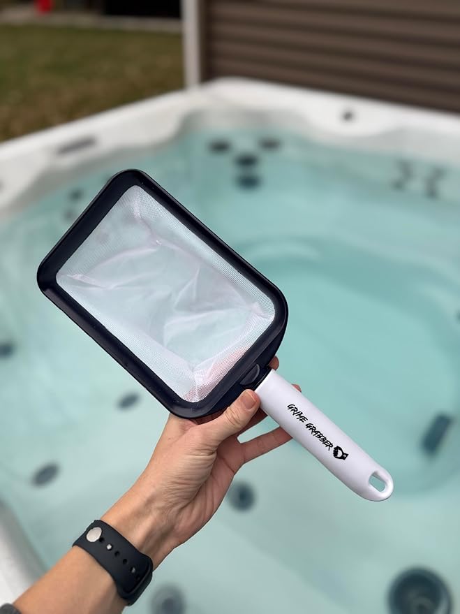Hot Tub Skimmer - Fine Mesh Hot Tub Net, Durable and Lightweight, Ideal Small Fish Net for Spa and Hot Tub Owners, Efficient Debris Removal Tool (1 Net)