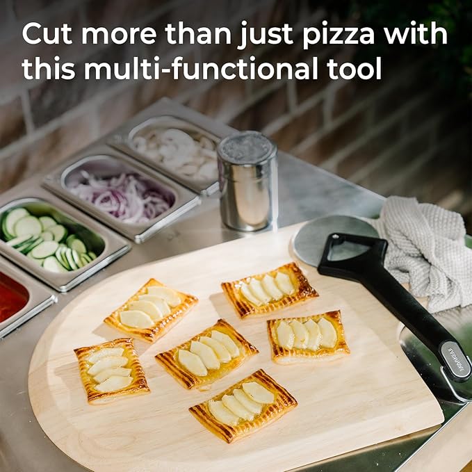 Everdure Pizza Cutter Wheel - Powerful One-Cut Stainless Steel Blade, Durable and Comfortable Grip, Protective Case Included, Dishwasher Safe, Ideal for Pizza Lovers, Chefs, Cooks, Bakers
