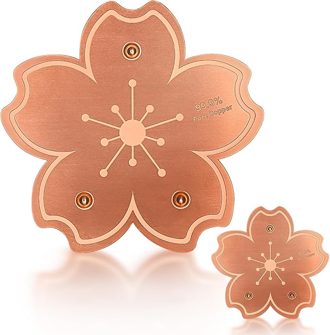 Bird Bath Copper Disk, 2pcs Flower Shaped 99.99% Pure Copper Cleaning Disc Plate for Physical Safe Water Purification All-Season for Outdoor Wildlife Bird Bowls Birdbaths Solar