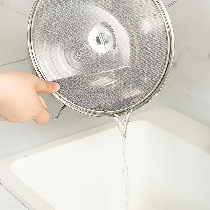 Homestia Splatter Screen for Kitchen, Stainless Steel Fine Mesh Splatter Screen for Frying Pan, 10” Grease Splatter Guard with Fold Flat Knob